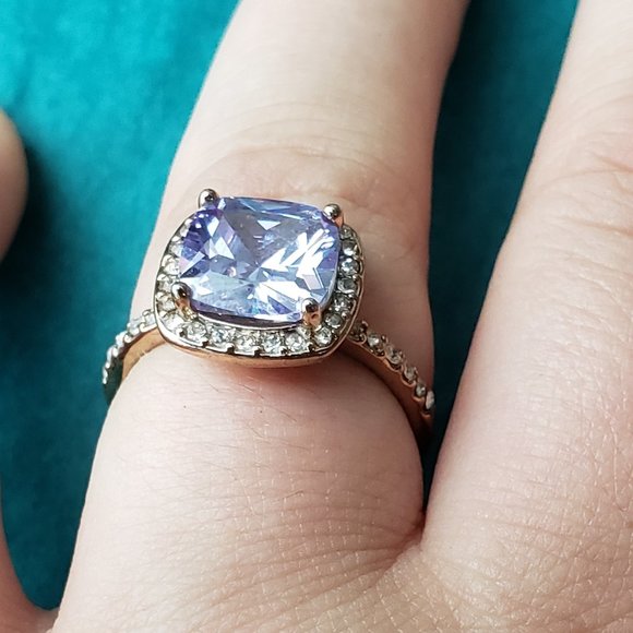 2/10$ Purple square ring - Picture 2 of 7